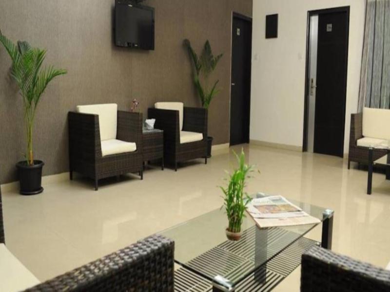 Pallavi A'Vida Navi Mumbai Exterior photo